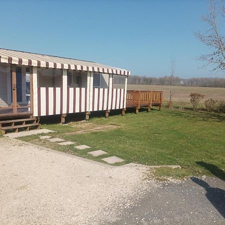 Mobil Home Le Galland De Dugny Онзен Экстерьер фото