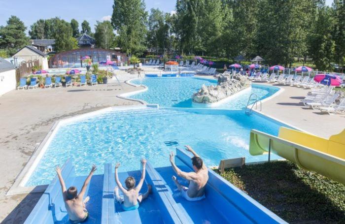 Mobil Home Le Galland De Dugny Онзен Экстерьер фото